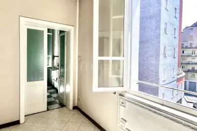 Casa in vendita, Via Fratelli Folonari, Brescia