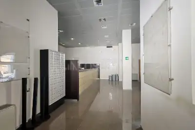 Negozio in vendita, Piazza Giovanni Paolo II , San Vito dei Normanni