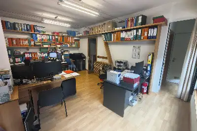 Negozio in vendita, V. Elio Lampridio Cerva, Roma