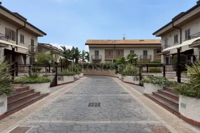 Villino a Schiera in vendita, Via Taranto, San Giovanni la Punta