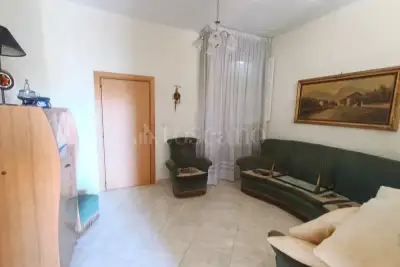 Casa in vendita, Via Alessandro Manzoni, Bari