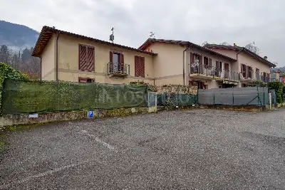 Casa in vendita, Via Marconi, Lavena Ponte Tresa