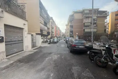 Box in vendita, Via Giulia di Colloredo, Roma