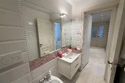 Casa in vendita, Piazza Ippolito Nievo, Roma