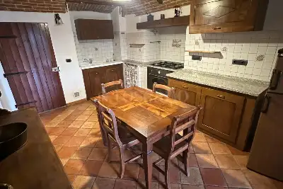 Casa Indipendente in vendita, Via Umberto I, Cremolino