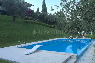 Villa in vendita, Via Alessandro Volta, Padenghe sul Garda