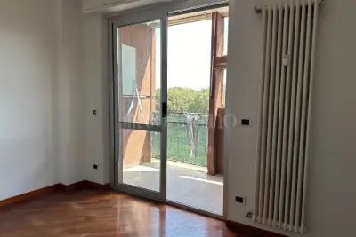 Casa in vendita, Viale Omero, Milano