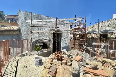 Casa in vendita, Via Aria Rocca Forza D'Agrò, Forza d'Agrò