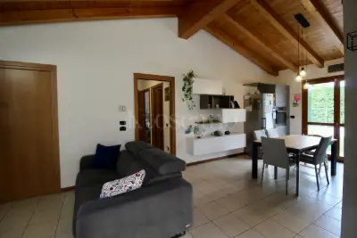 Villa in vendita, Via Camol di Brugnera, Brugnera