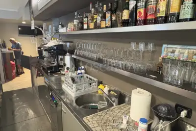 Attività Commerciale in vendita, Via IV Novembre, Borgosatollo