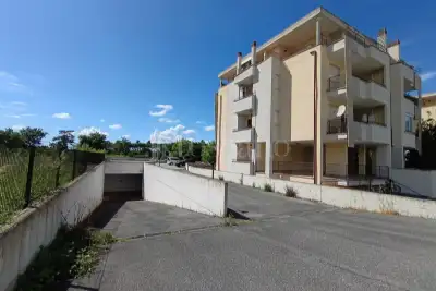Box in vendita, Via di Selva Candida, Roma