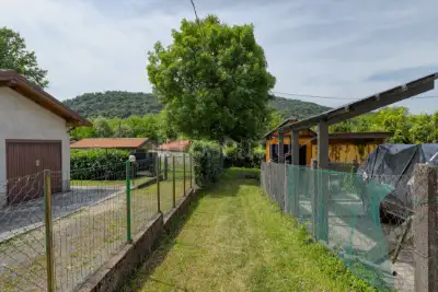 Casa in vendita, Via Varesina, Cunardo