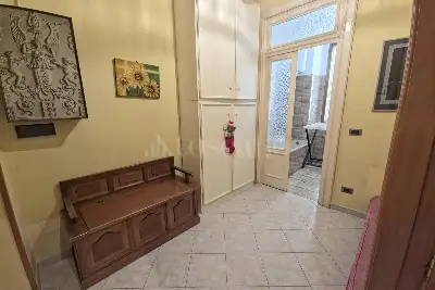 Casa in vendita, Via Enrico Arlotta, Napoli