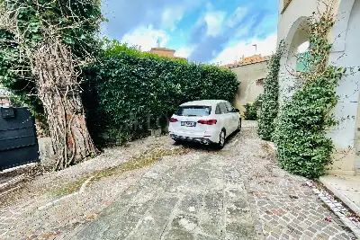 Casa in affitto, Via Vincenzo Troya, Roma