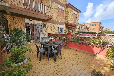 Villa Plurifamiliare in vendita, Lungomare delle Meduse, Pomezia