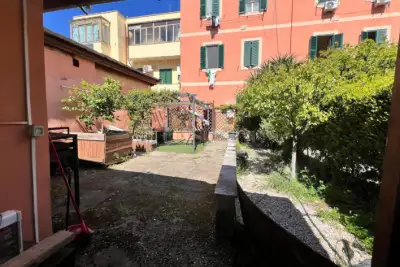 Casa in vendita, Via dei Sulpici, Roma