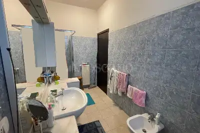 Casa in vendita, Piazza Vega, Roma