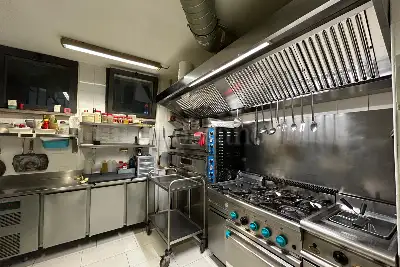 Attività Commerciale in vendita, Via Francesco Cilea, Roma