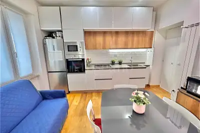 Casa in vendita, Via Giuseppe Bellucci, Roma