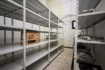 Negozio in vendita, Piazza Giovanni Paolo II , San Vito dei Normanni