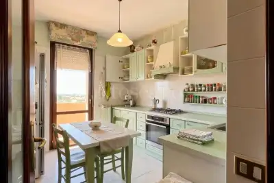 Casa in vendita, Via Silvio Vardabasso 9, Sassari