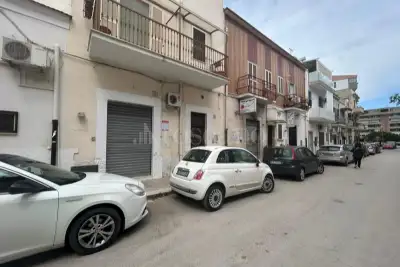 Store for rent, Via Corsica, Cerignola
