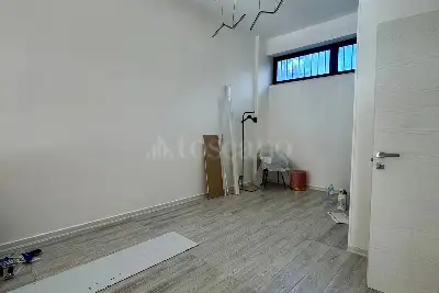 Negozio in affitto, Via Italo de Feo, Avellino