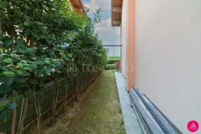 Villino a Schiera in vendita, Via della Chiesa, Prata di Pordenone