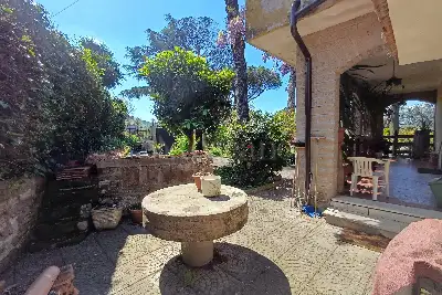 Villa in vendita, Viale Antonio Gramsci, Campagnano di Roma