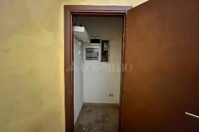 Negozio in affitto, Via Collegiove, Roma