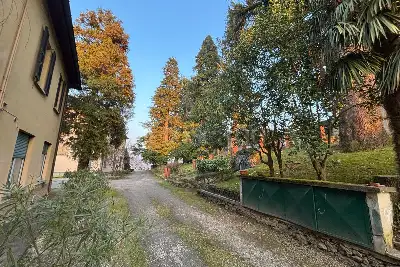 Casa in vendita, Via G. Mazzini, Biandronno