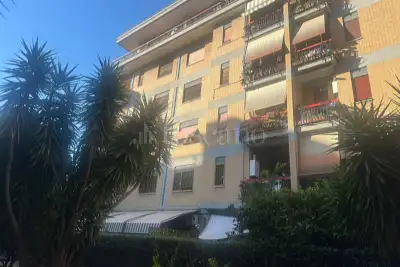 Casa in vendita, Via Raffaele de Cosa, Roma