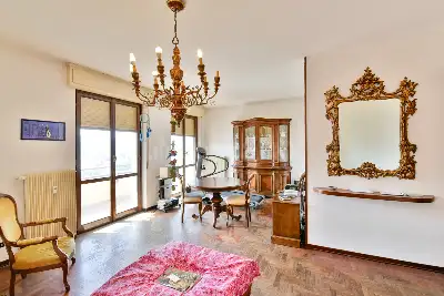 Casa in vendita, Via Giovanni Papini, Como