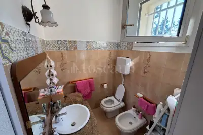 Villa in vendita, Via Montecalvo, Pianoro