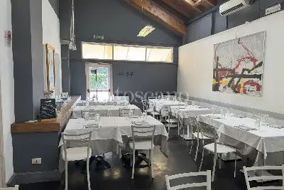 Attività Commerciale in vendita, Piazza Caduti, , Sant'Angelo Lodigiano