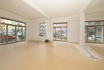 Negozio in affitto, Via dei Durantini, Roma