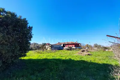 Agricolo in vendita, Via Tropea, Aprilia