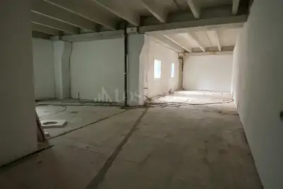 Magazzino in vendita, Via Pradaccio, Cadegliano-Viconago