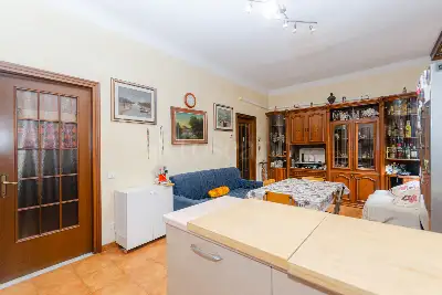 Casa in vendita, Via Luigi Porro Lambertenghi 3, Milano