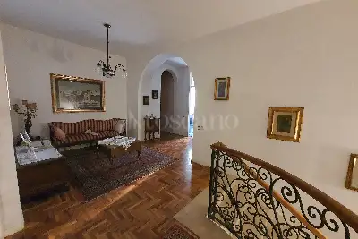 Villa Plurifamiliare in vendita, Via Monte Grappa, Nave