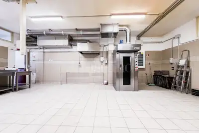 Negozio in vendita, Viale Aldo Moro 423, Olbia, Olbia