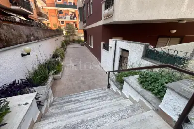 Casa in vendita, Via Gradoli, Roma