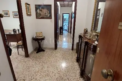 Casa in vendita, Via Raffaello, Palermo