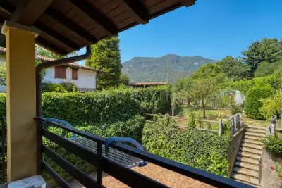 Villa for sale, Via Luigi Pirandello, Besano
