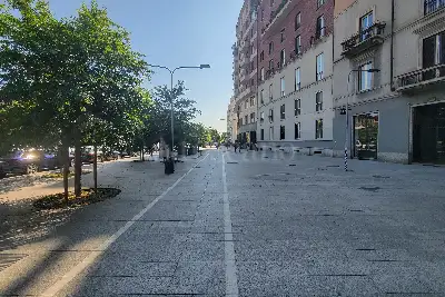 Negozio in vendita, C.so Monforte-P.za Tricolore, Milano