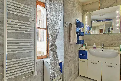 Casa in vendita, Via Carlo Cerrini, Cuasso al Monte