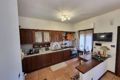 Villa Bifamiliare in vendita, Via Giulio Bas, Roma