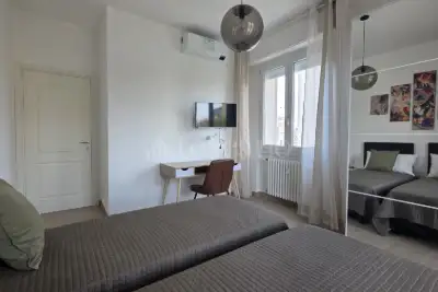 Casa in affitto, Viale Legioni Romane, Milano