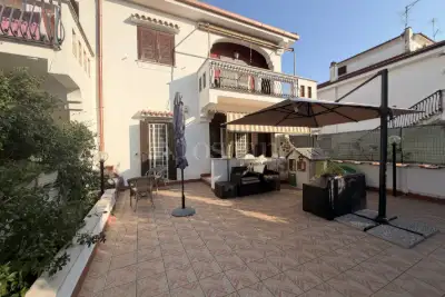 Casa in vendita, via Martin Pescatore, Ardea