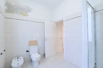 Casa in vendita, Via Bellinzona, Como